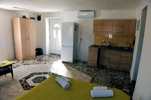 Дома для отпуска Dabanović House Вирпазар-49